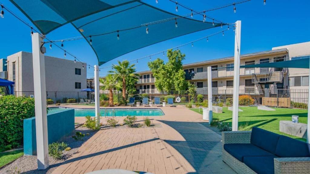 Gorgeous Cozysuites In Camelback With Pool Parking Phoenix Exteriér fotografie