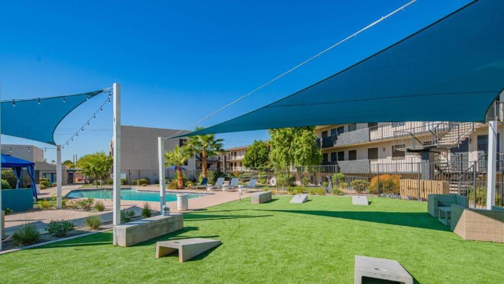 Gorgeous Cozysuites In Camelback With Pool Parking Phoenix Exteriér fotografie